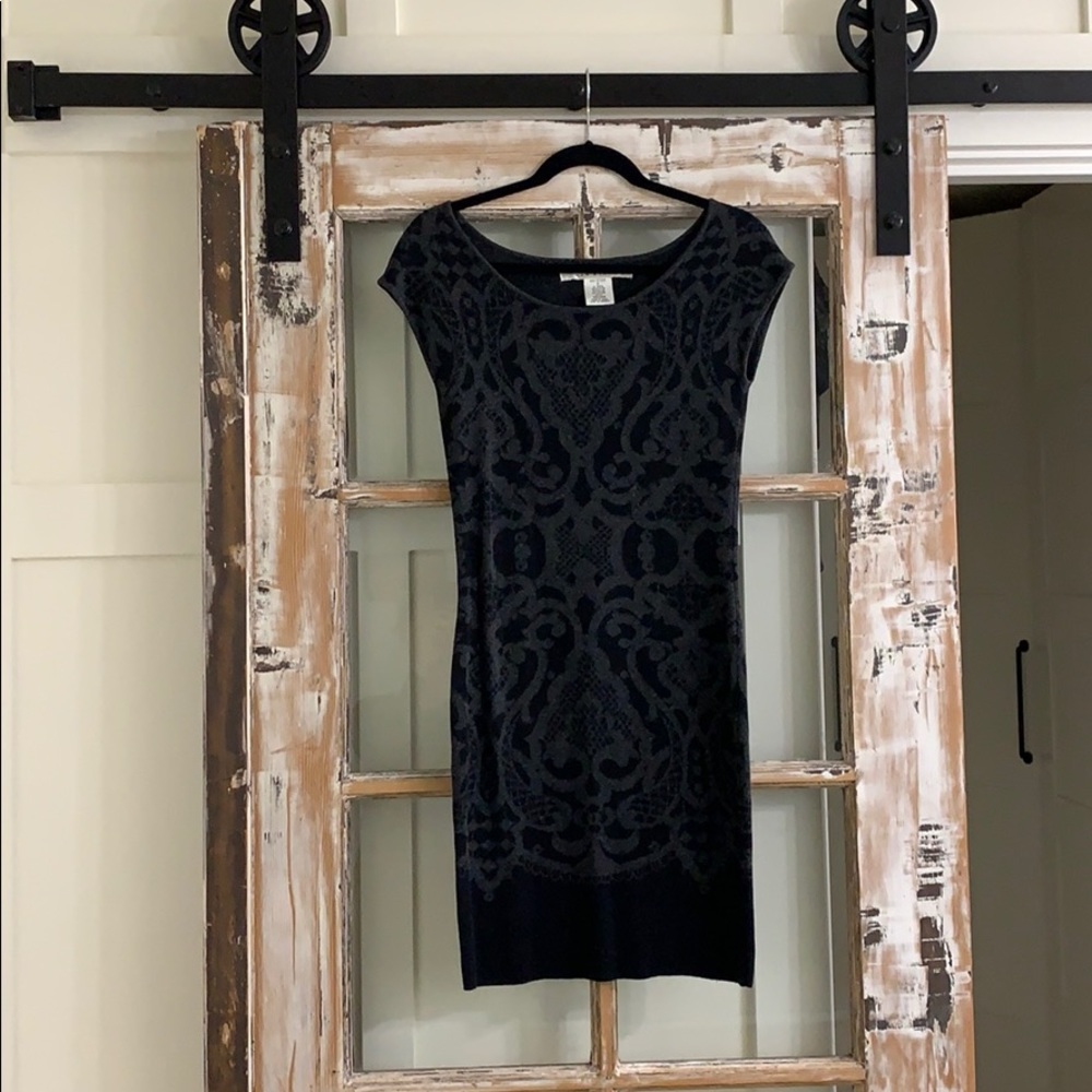 Fitted black and grey dress
